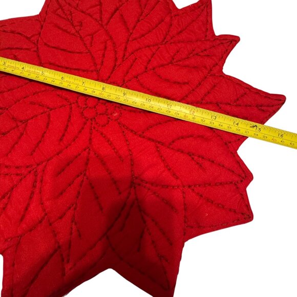 Set of 4 Christmas Placemats Red Poinsettia Flowers Quilted by Nicole Miller - Picture 7 of 8